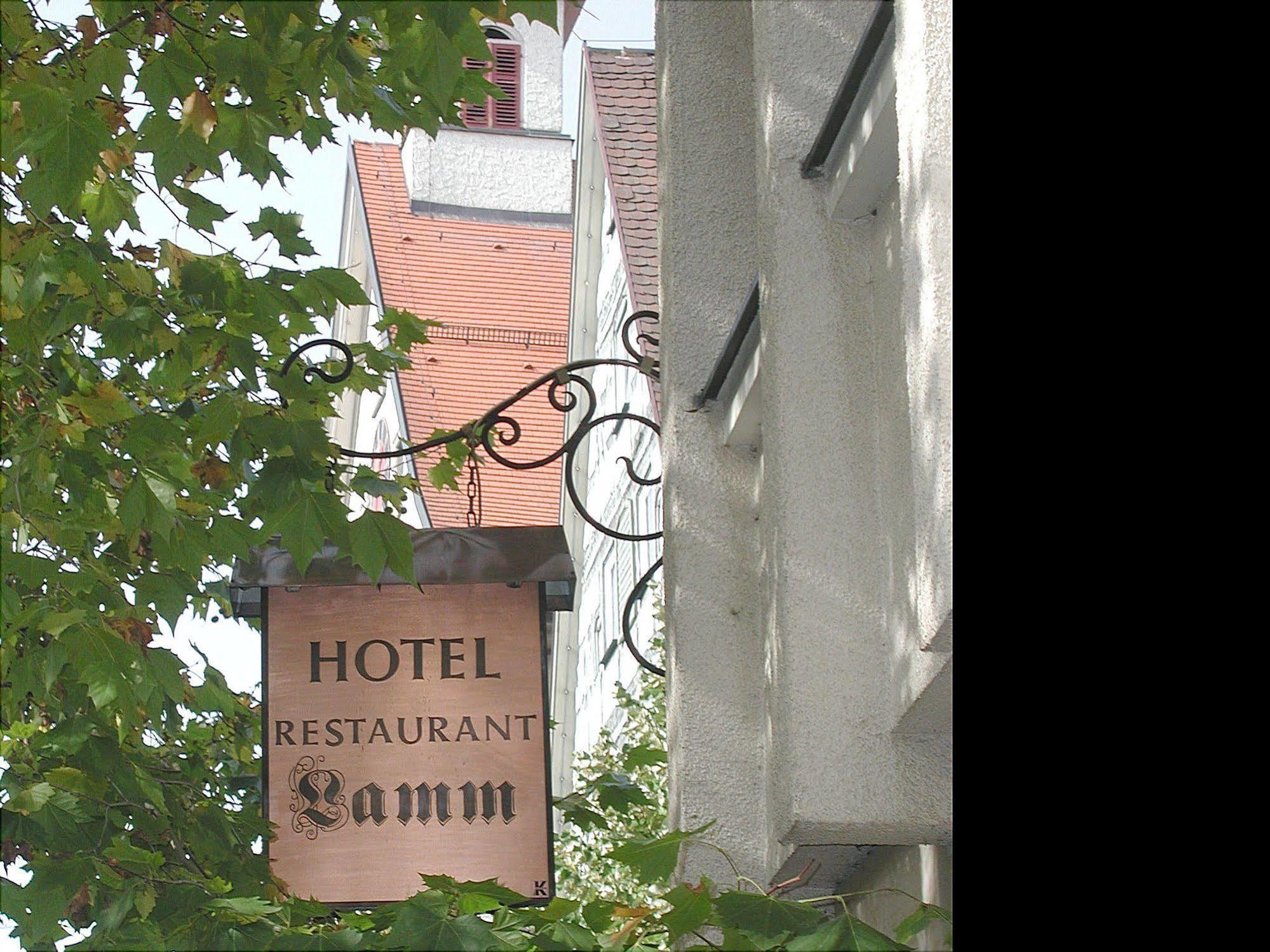 Hotel Und Restaurant Lamm Гинген ан дер Бренц Екстериор снимка